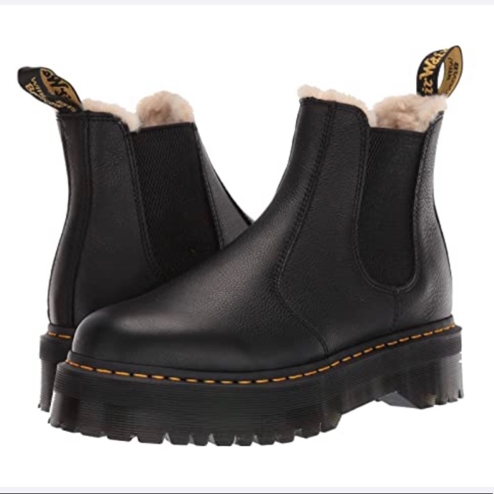 Brand New Never Been Worn Women’s fur lined platform Dr. Martens boot size 8